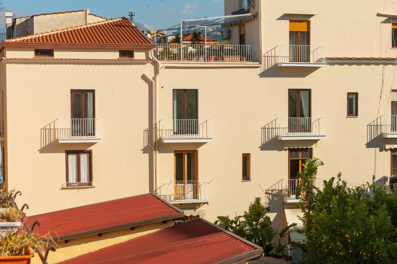 Sorrentovibes - Design Holiday Home In Sorrento City Center Dış mekan fotoğraf