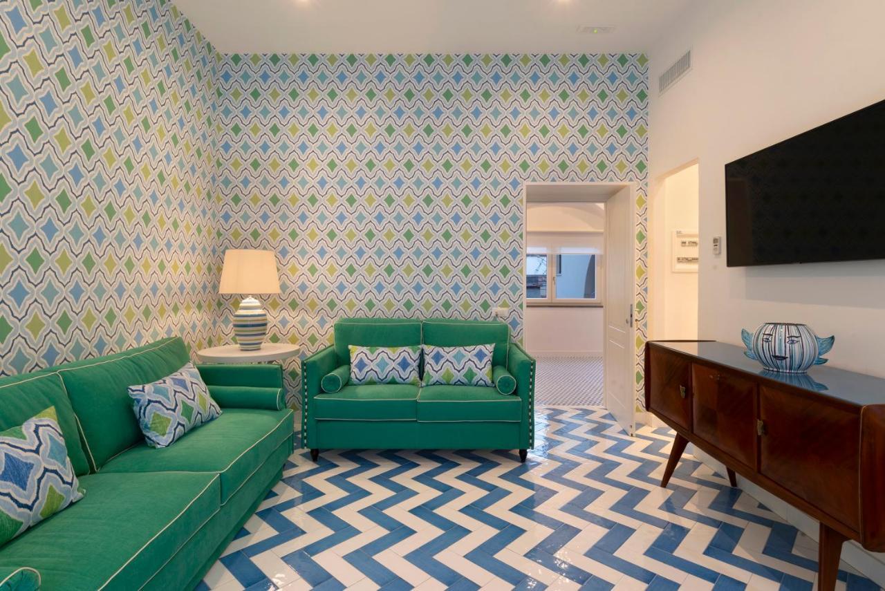 Sorrentovibes - Design Holiday Home In Sorrento City Center Dış mekan fotoğraf